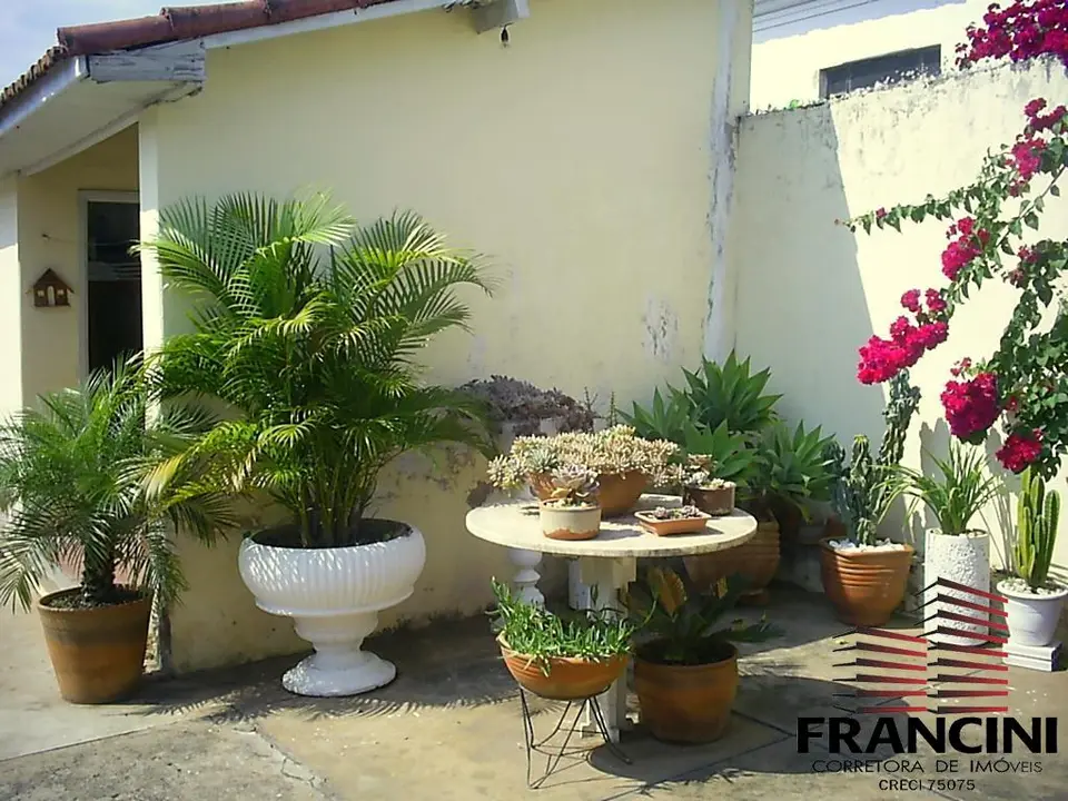 Comercial para Venda em Bauru, JARDIM SANTA TEREZA, 3 dormitórios, 2 banheiros, 3 vagas