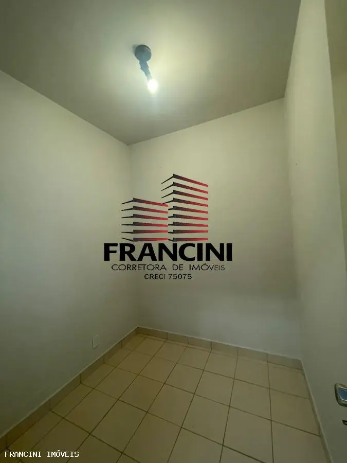 Casa em Condomínio para Locação em Bauru, Jardim Estoril, 4 dormitórios, 1 suíte, 3 banheiros, 3 vag