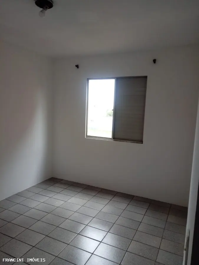 Apartamento para Locação em Bauru, Vila Cardia, 1 dormitório, 1 banheiro, 1 vaga
