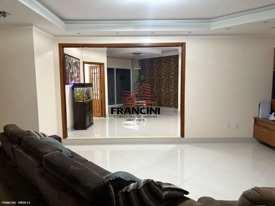 Casa para Venda em Bauru, Jardim Dona Lili, 4 dormitórios, 1 suíte, 4 banheiros, 4 vagas