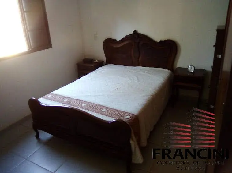 Casa para Venda em Bauru, VALE DO IGAPÓ, 6 dormitórios, 1 suíte, 5 banheiros