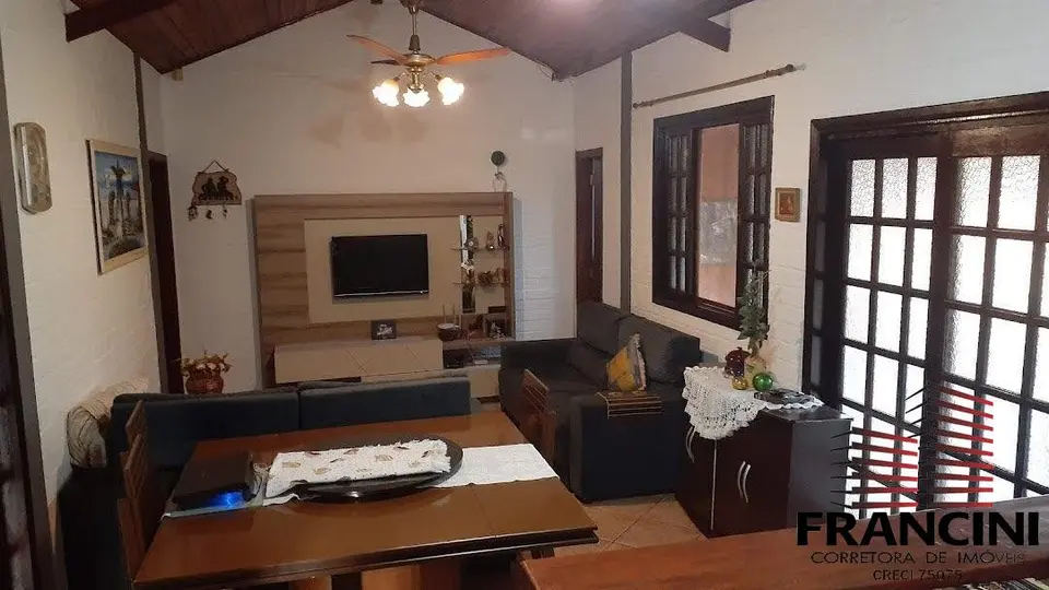 Casa para Venda em Bauru, VALE DO IGAPÓ, 6 dormitórios, 1 suíte, 5 banheiros