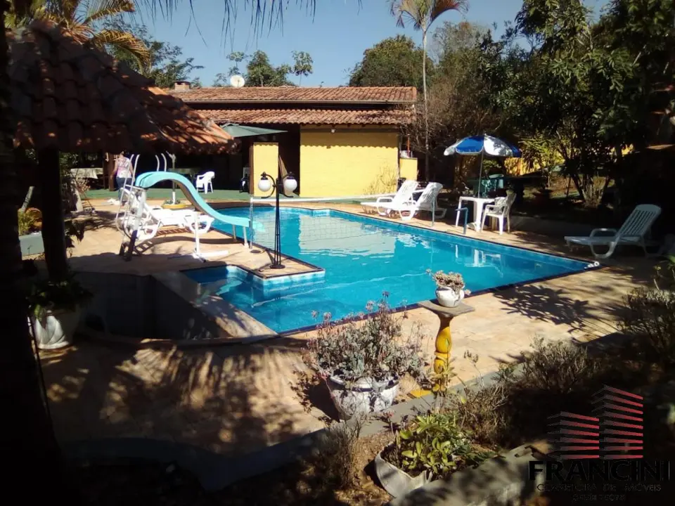 Casa para Venda em Bauru, VALE DO IGAPÓ, 6 dormitórios, 1 suíte, 5 banheiros