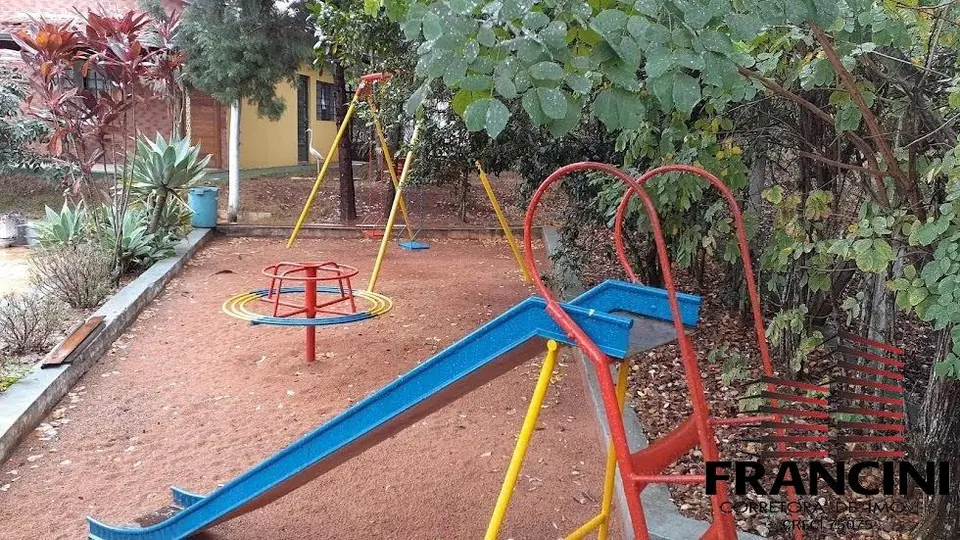 Casa para Venda em Bauru, VALE DO IGAPÓ, 6 dormitórios, 1 suíte, 5 banheiros