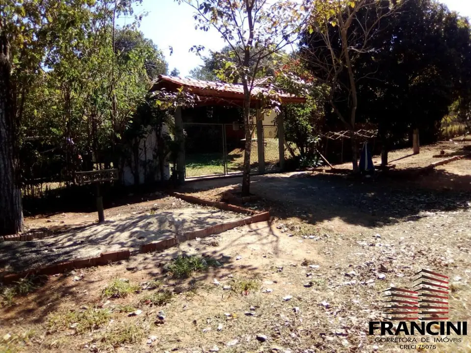 Casa para Venda em Bauru, VALE DO IGAPÓ, 6 dormitórios, 1 suíte, 5 banheiros