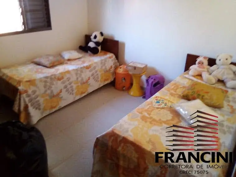 Casa para Venda em Bauru, VALE DO IGAPÓ, 6 dormitórios, 1 suíte, 5 banheiros
