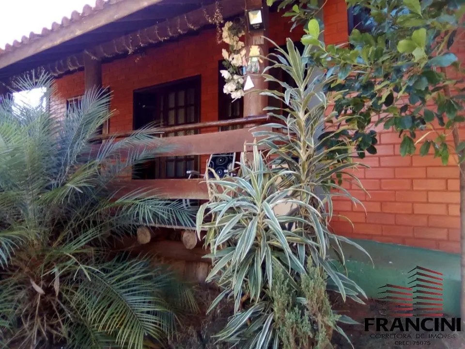 Casa para Venda em Bauru, VALE DO IGAPÓ, 6 dormitórios, 1 suíte, 5 banheiros