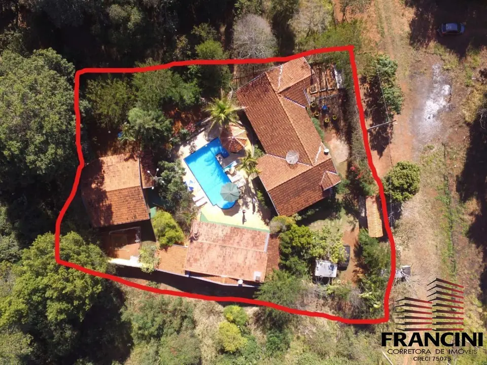 Casa para Venda em Bauru, VALE DO IGAPÓ, 6 dormitórios, 1 suíte, 5 banheiros