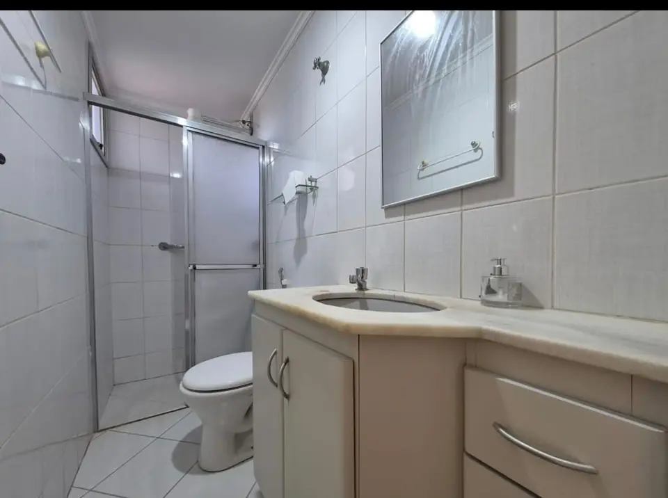 Banheiro — apartamento no Edifício Búzios