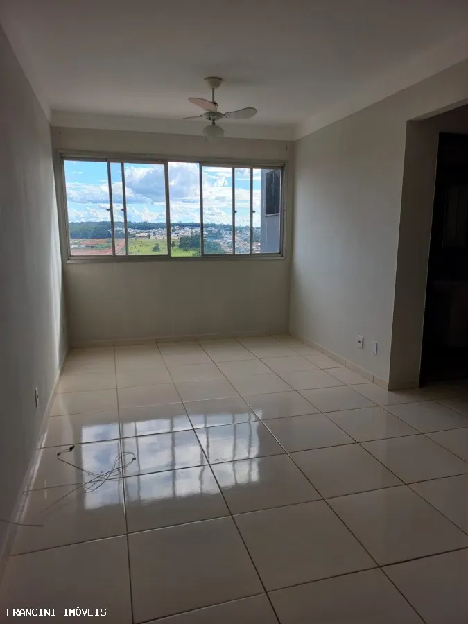 Apartamento para Locação em Bauru, JARDIM AMERICA, 2 dormitórios, 1 banheiro, 1 vaga