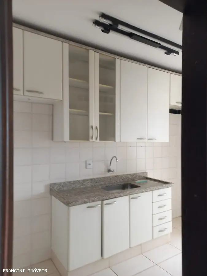 Apartamento para Locação em Bauru, JARDIM AMERICA, 2 dormitórios, 1 banheiro, 1 vaga