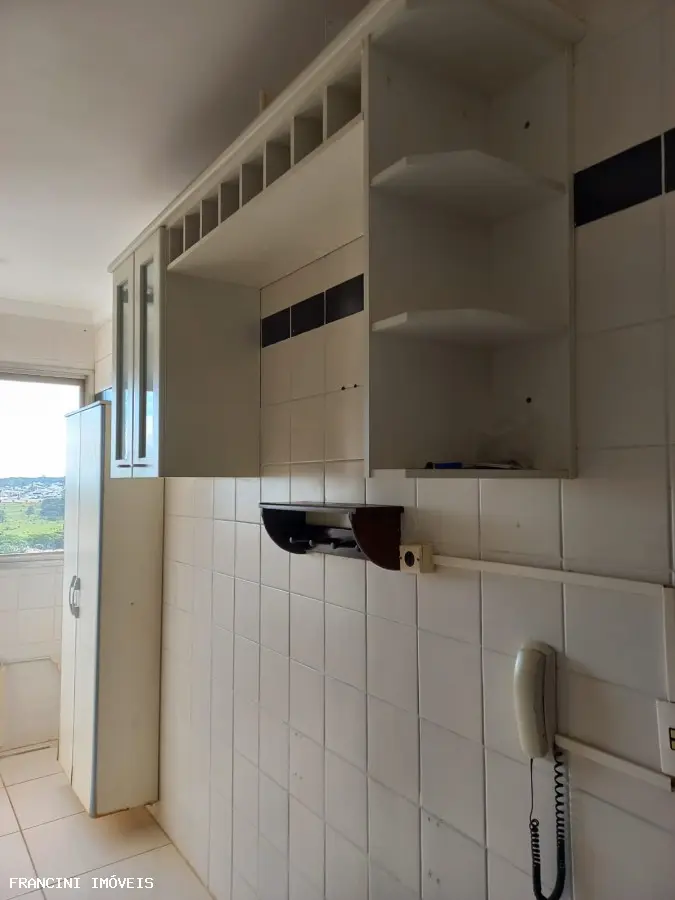 Apartamento para Locação em Bauru, JARDIM AMERICA, 2 dormitórios, 1 banheiro, 1 vaga