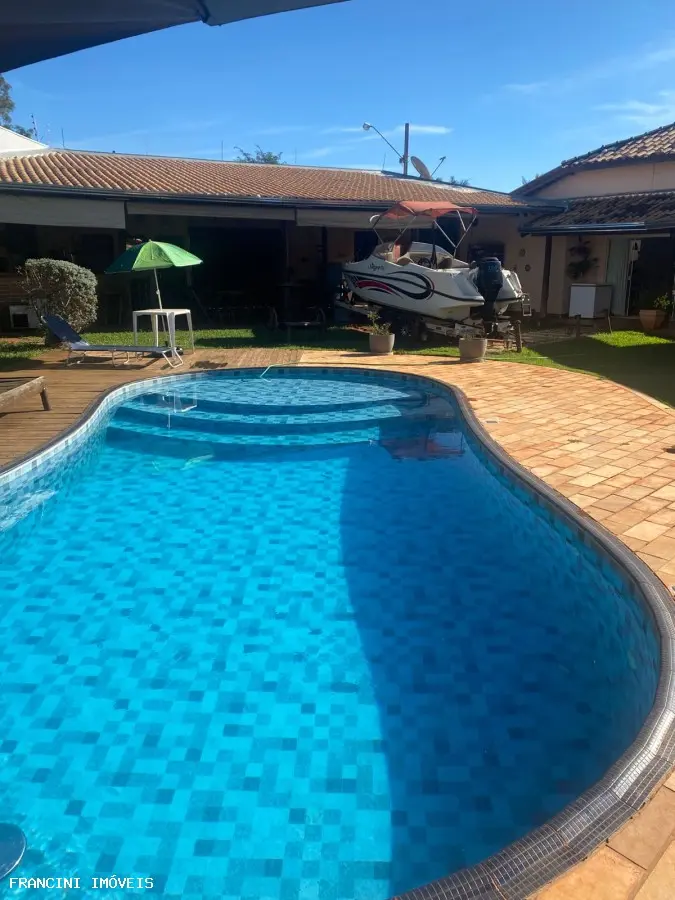 Chácara para Venda em Bauru, VALE DO IGAPÓ, 3 dormitórios, 1 suíte, 4 banheiros, 4 vagas
