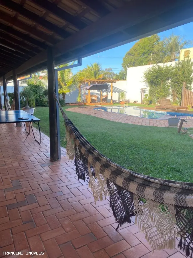 Chácara para Venda em Bauru, VALE DO IGAPÓ, 3 dormitórios, 1 suíte, 4 banheiros, 4 vagas