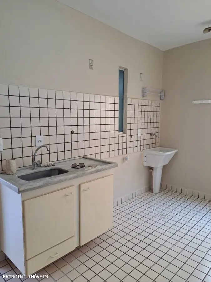 Apartamento para Venda em Bauru, Jardim Auri Verde, 3 dormitórios, 1 banheiro, 1 vaga