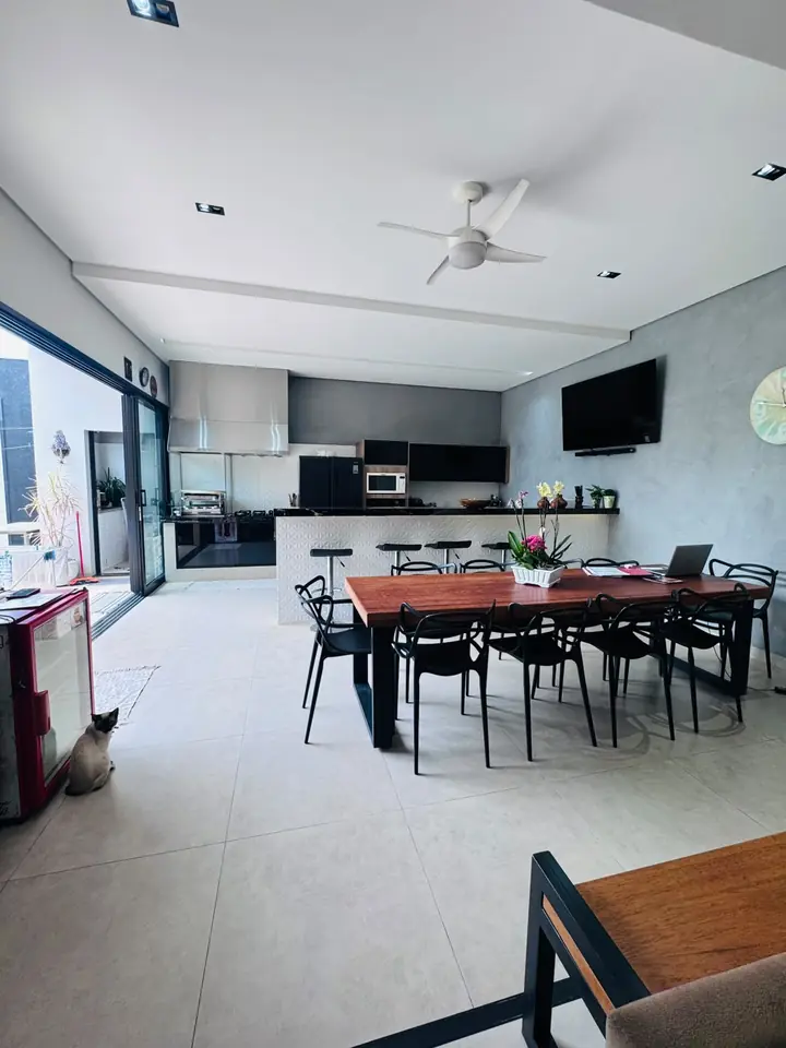 Sala de jantar — casa no Jardim Cruzeiro do Sul