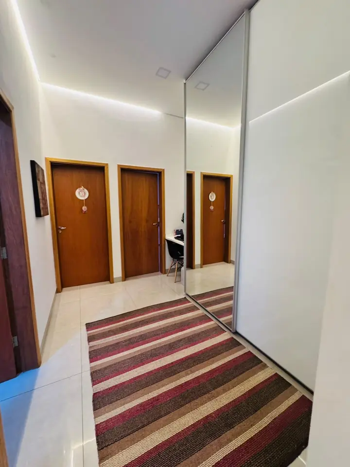 Corredor — casa no Jardim Cruzeiro do Sul