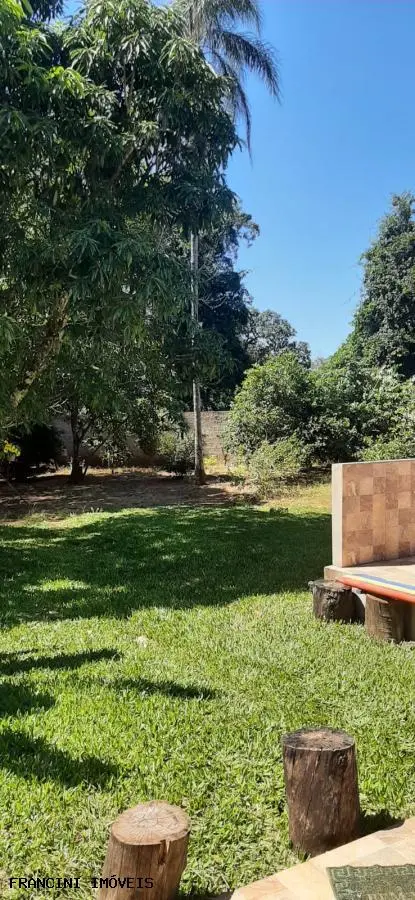 Chácara para Venda em Bauru, VALE DO IGAPÓ, 4 dormitórios, 2 suítes, 4 banheiros, 4 vagas