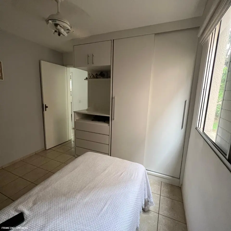 Apartamento para Venda em Bauru, AMERICA, 2 dormitórios, 1 banheiro, 2 vagas
