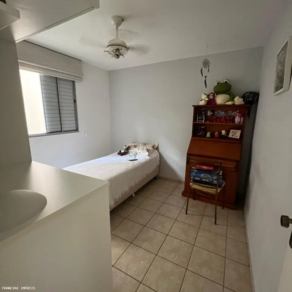 Apartamento para Venda em Bauru, AMERICA, 2 dormitórios, 1 banheiro, 2 vagas