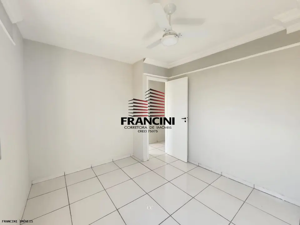 Apartamento para Venda em Bauru, Parque Jardim Europa, 2 dormitórios, 1 banheiro, 1 vaga
