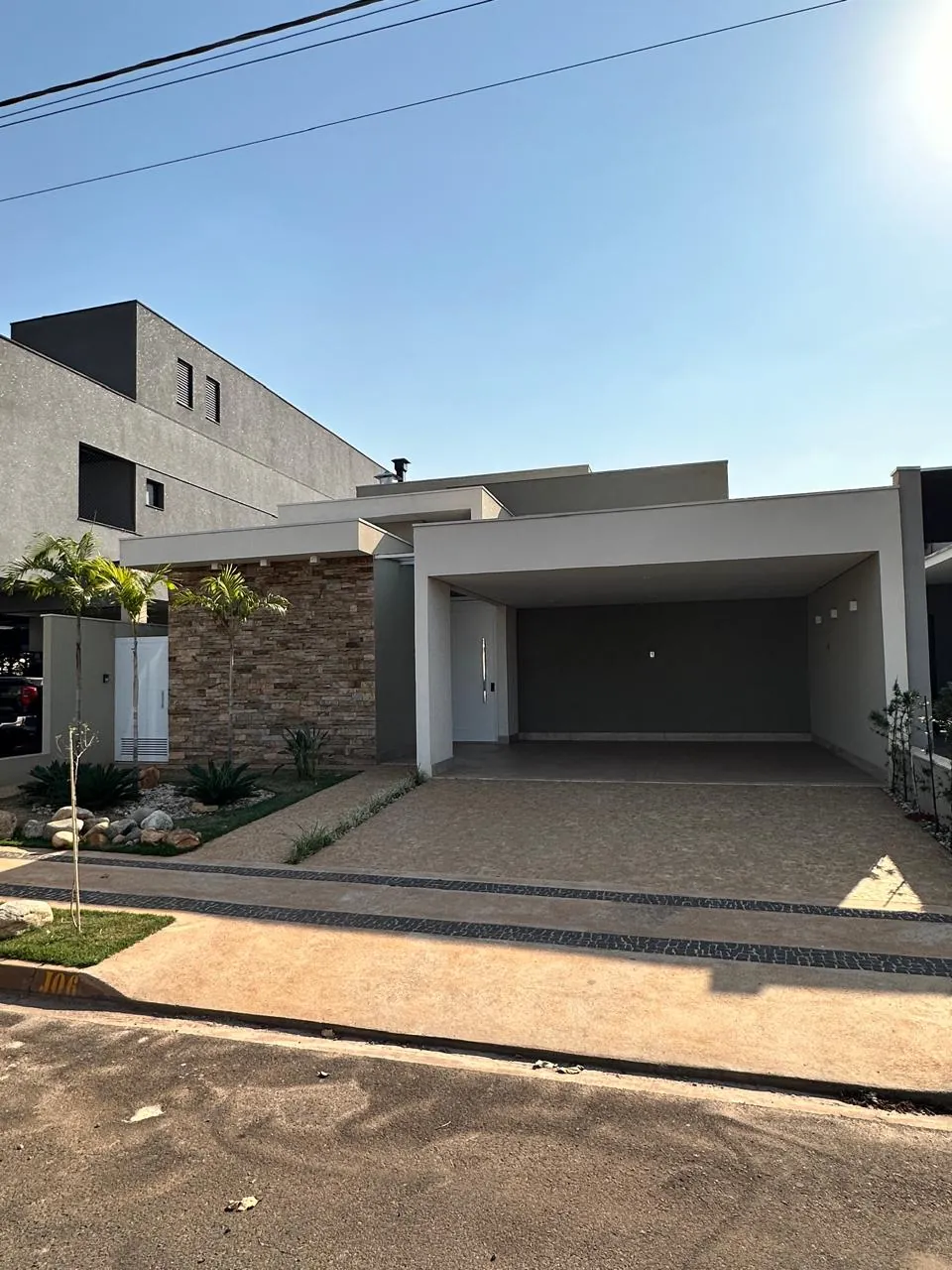 Fachada — casa no Condomínio Cidade Jardim