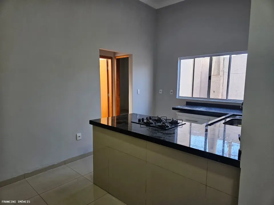 Casa para Venda em Bauru, Jardim Terra Branca, 2 dormitórios, 1 suíte, 2 banheiros, 2 vagas