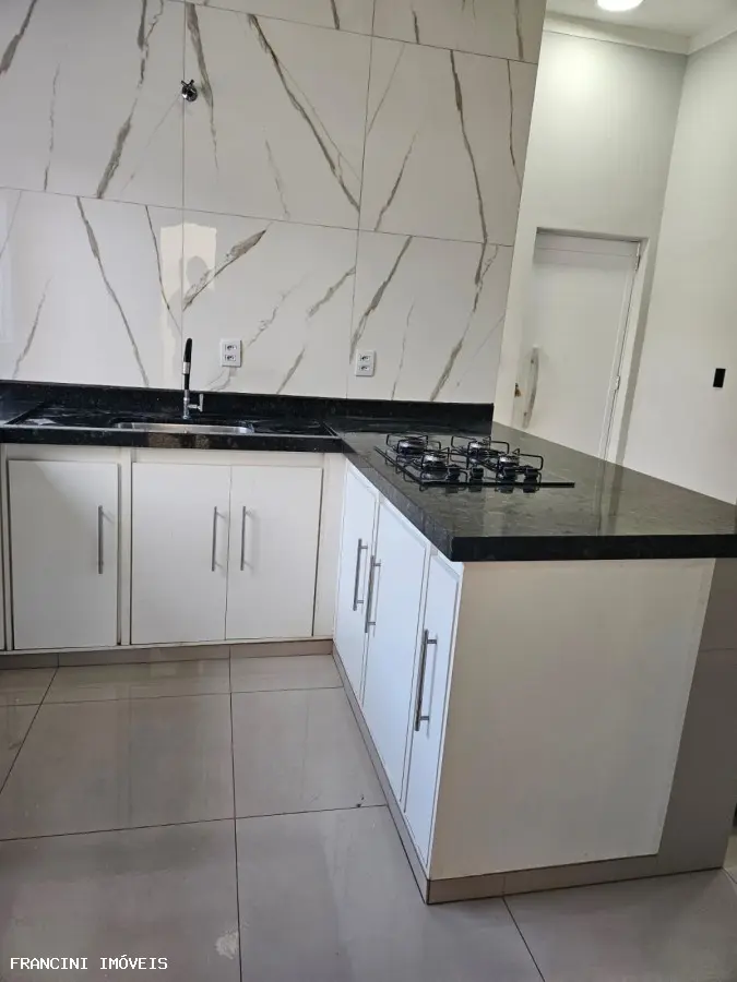 Casa para Venda em Bauru, Jardim Terra Branca, 2 dormitórios, 1 suíte, 2 banheiros, 2 vagas