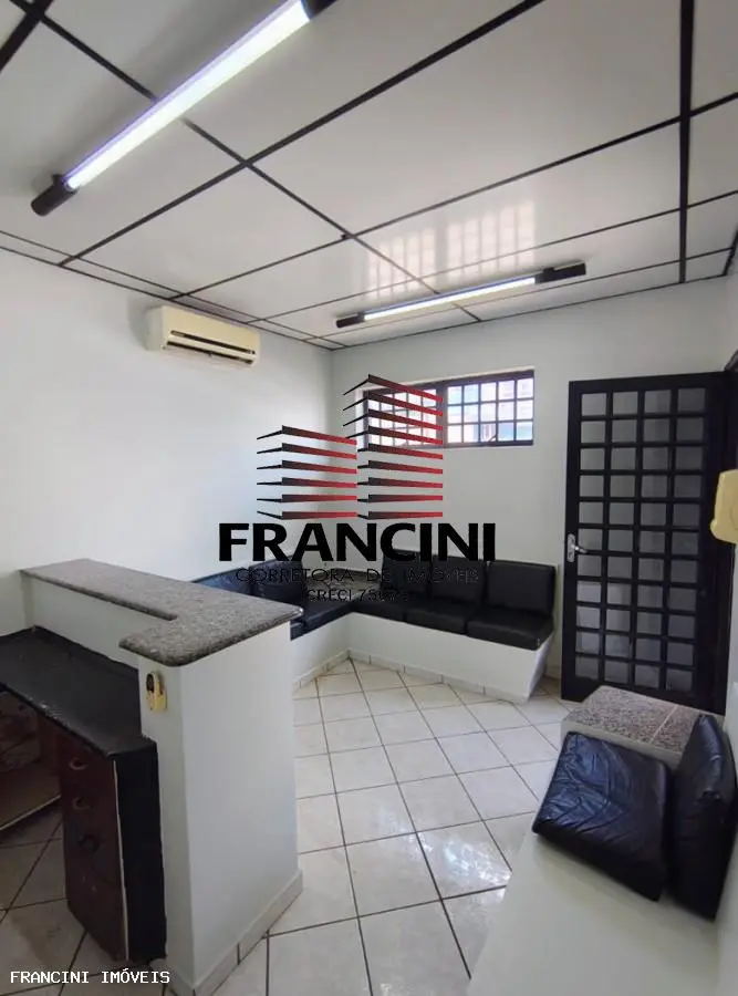 Casa para Locação em Bauru, Vila Santa Tereza, 2 dormitórios, 2 banheiros, 2 vagas