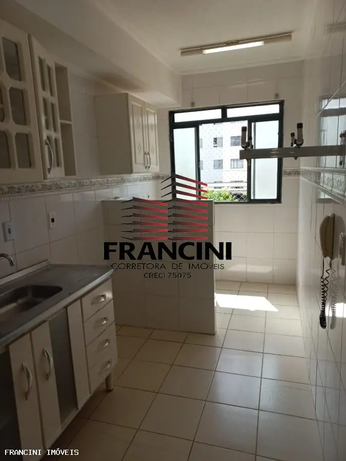 Apartamento para Locação em Bauru, Parque Viaduto, 3 dormitórios, 1 banheiro, 1 vaga