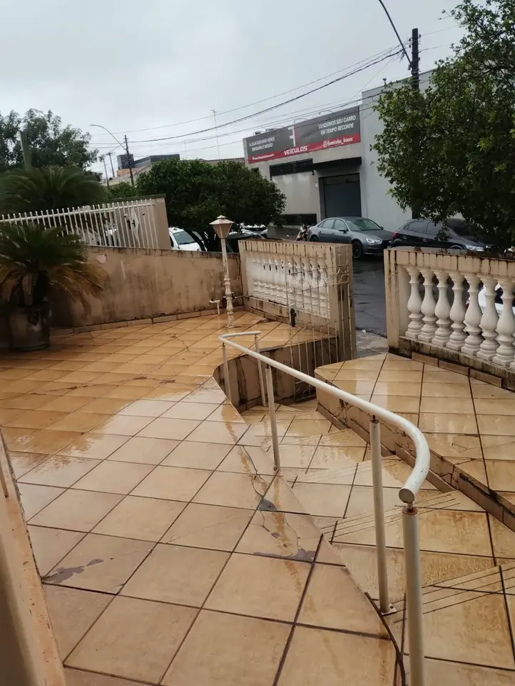 Área externa — casa no Alto Higienópolis