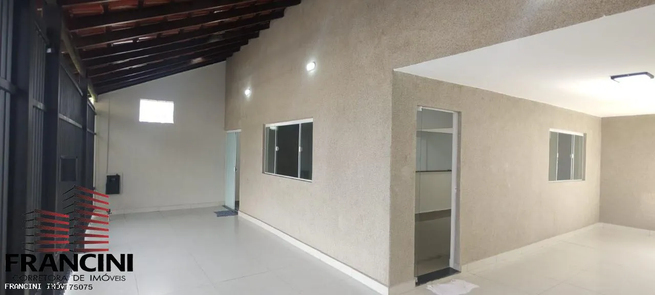 Casa para Venda em Bauru, Núcleo Residencial Beija-Flor, 4 dormitórios, 1 suíte, 2 banheiros, 3 vaga