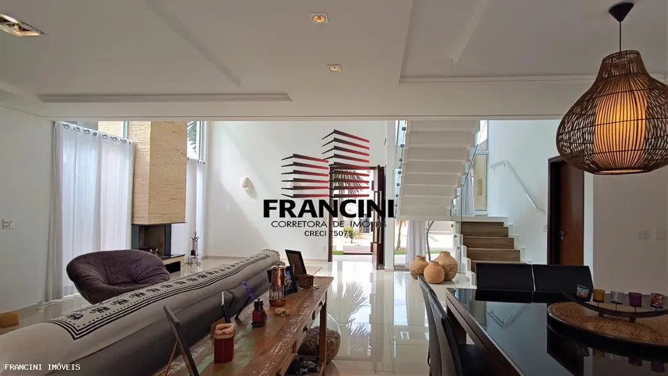 CONDOMÍNIO PRIMAVERA UMA CASA COM ESTILO CONTEMPORÃNIO
