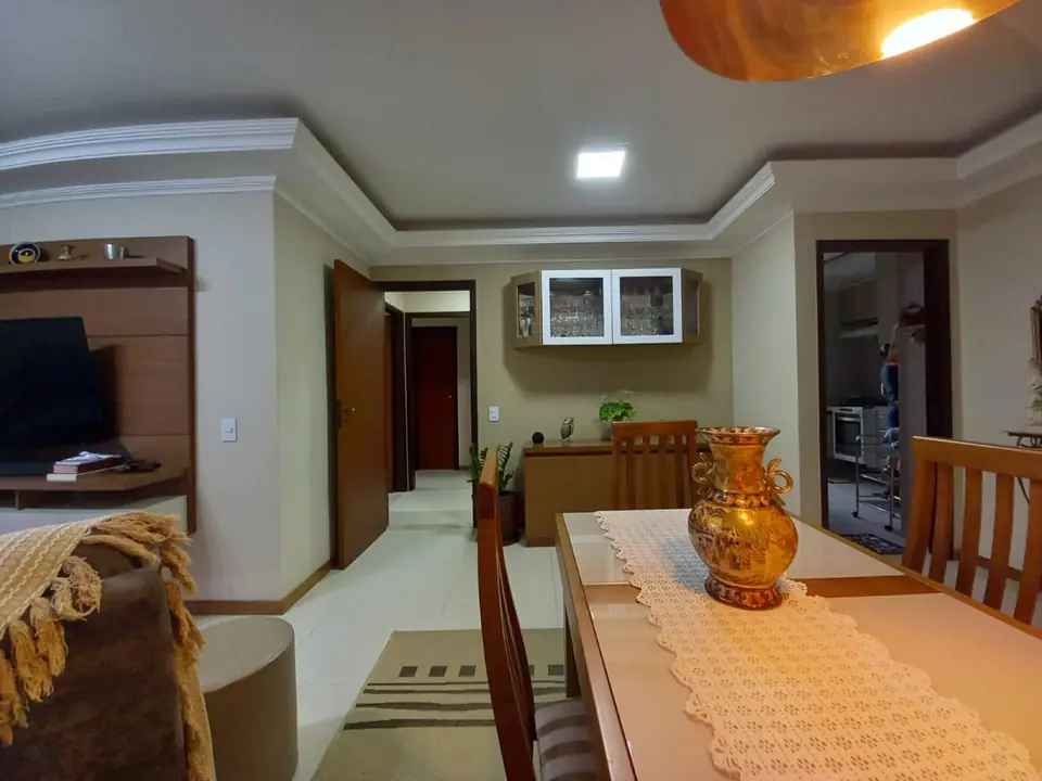 Sala de jantar integrada — apartamento no Edifício Trianon
