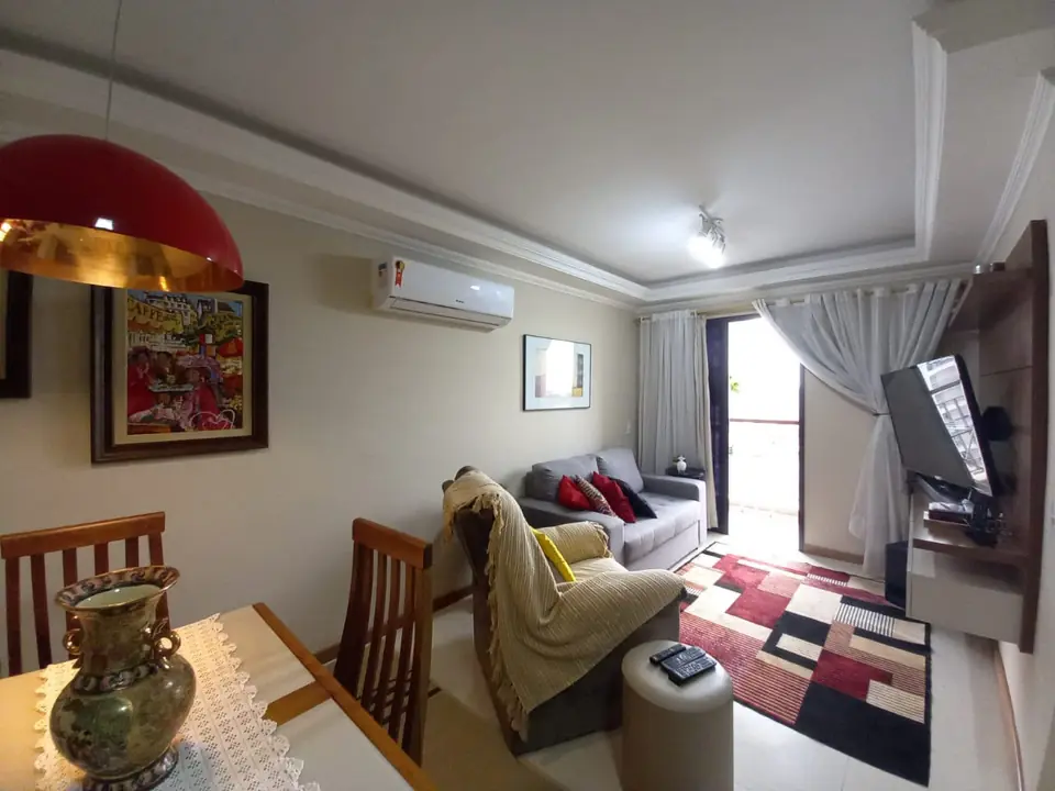 Sala com ar-condicionado — apartamento no Edifício Trianon