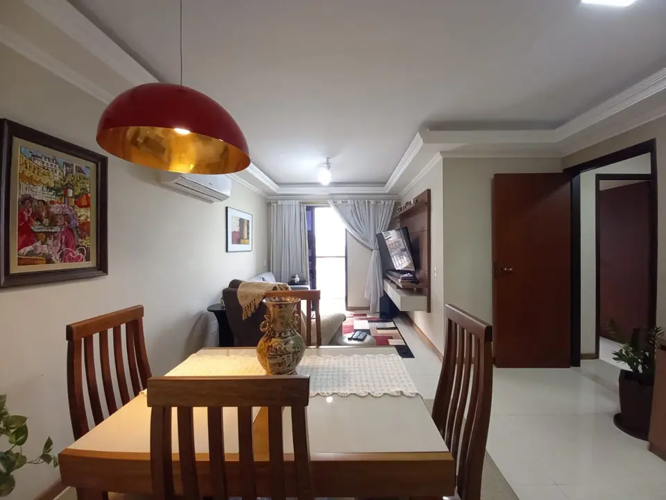 Sala de jantar — apartamento no Edifício Trianon