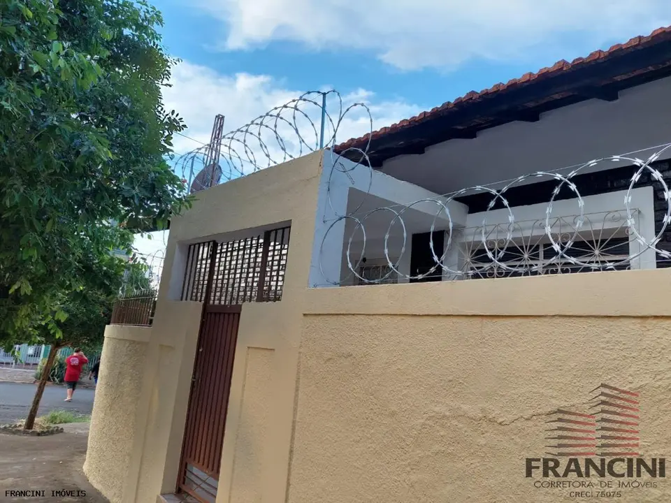 Casa para Venda em Bauru, Jardim Panorama, 3 dormitórios, 1 suíte, 4 banheiros