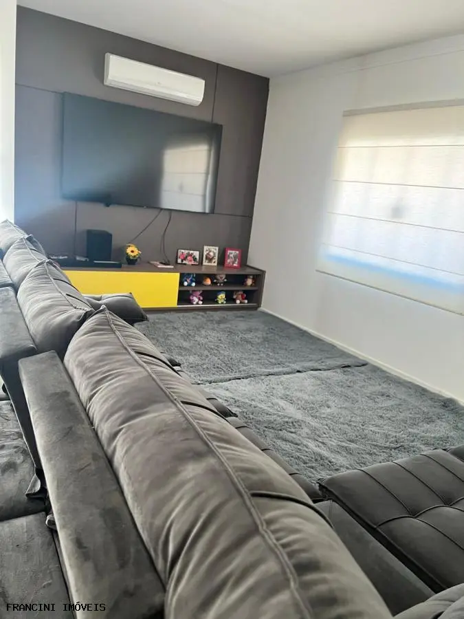 Casa para Venda em Bauru, Parque Jardim Europa, 2 dormitórios, 1 suíte, 3 banheiros, 4 vagas