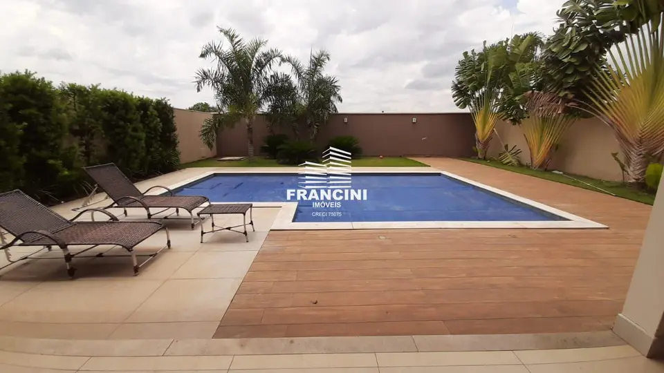 Casa para Venda em Bauru, VILA AVIAÇAO, 4 dormitórios, 4 suítes, 6 banheiros, 2 vagas