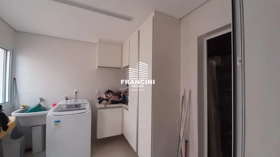 Casa para Venda em Bauru, VILA AVIAÇAO, 4 dormitórios, 4 suítes, 6 banheiros, 2 vagas