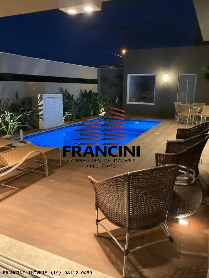 Casa de Luxo em Condomínio com Conforto e Sofisticação