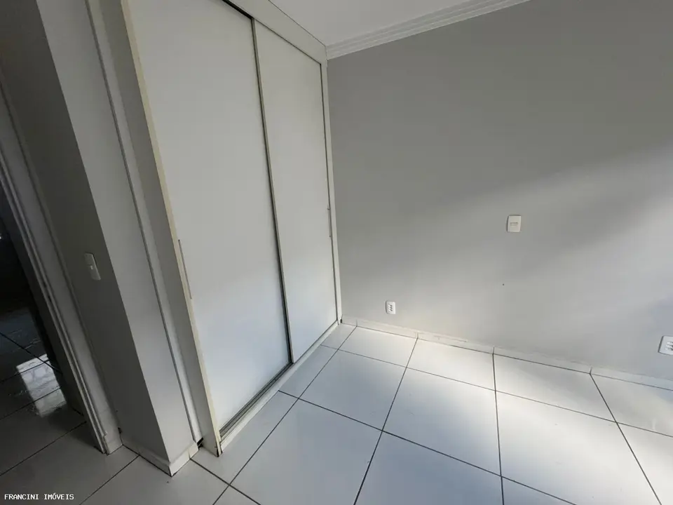 Casa em Condomínio para Locação em Bauru, Vila Nova Santa Clara, 4 dormitórios, 1 suíte, 3 banheiros