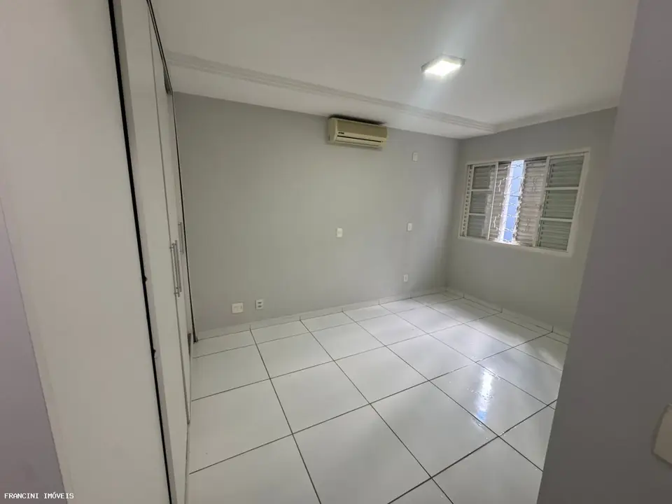 Casa em Condomínio para Locação em Bauru, Vila Nova Santa Clara, 4 dormitórios, 1 suíte, 3 banheiros
