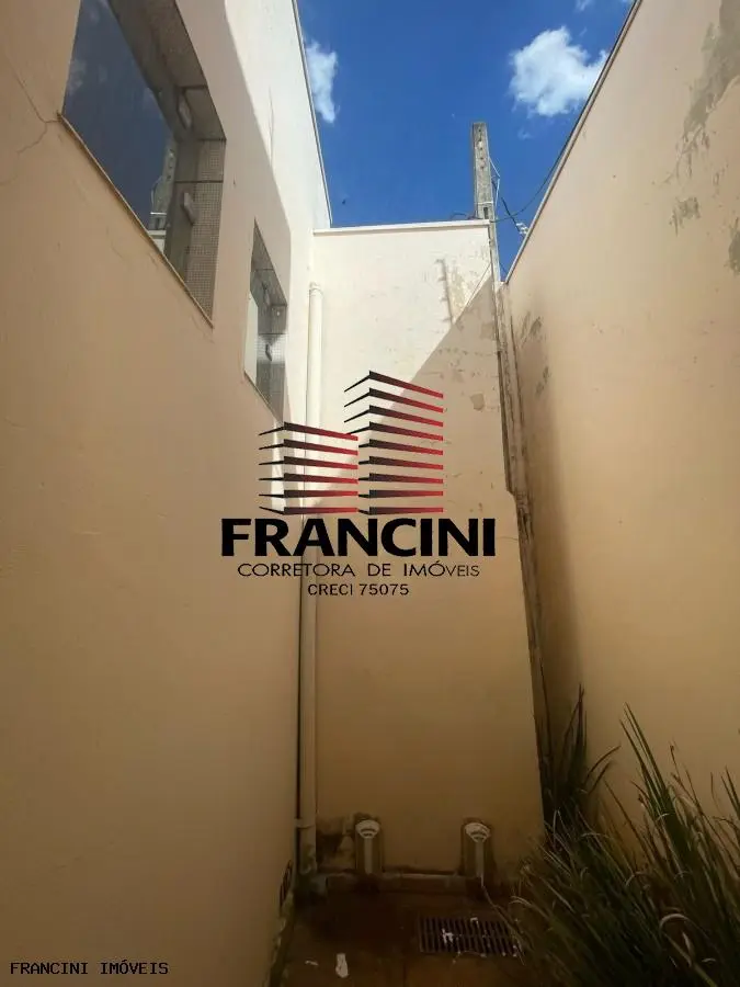 Casa para Venda em Bauru, Alto Higienópolis, 3 dormitórios, 3 suítes, 4 banheiros, 2 vagas