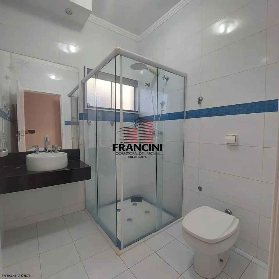 Casa em Condomínio na Vila Aviação - Conforto e Elegância