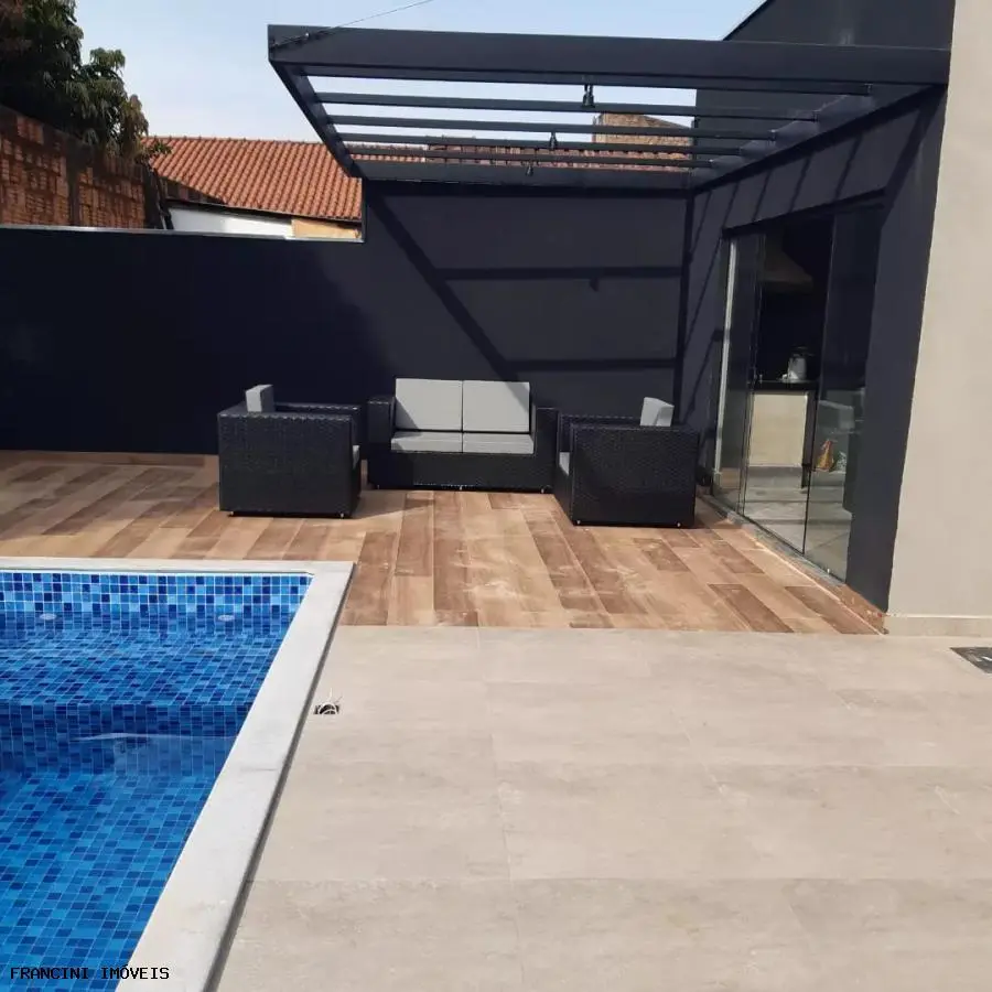 Casa para Venda em Bauru, Vila Carolina, 3 dormitórios, 1 suíte, 1 banheiro, 2 vagas