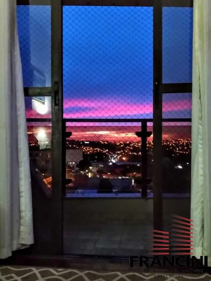 Apartamento para Venda em Bauru, CENTRO, 3 dormitórios, 1 suíte, 3 banheiros, 1 vaga