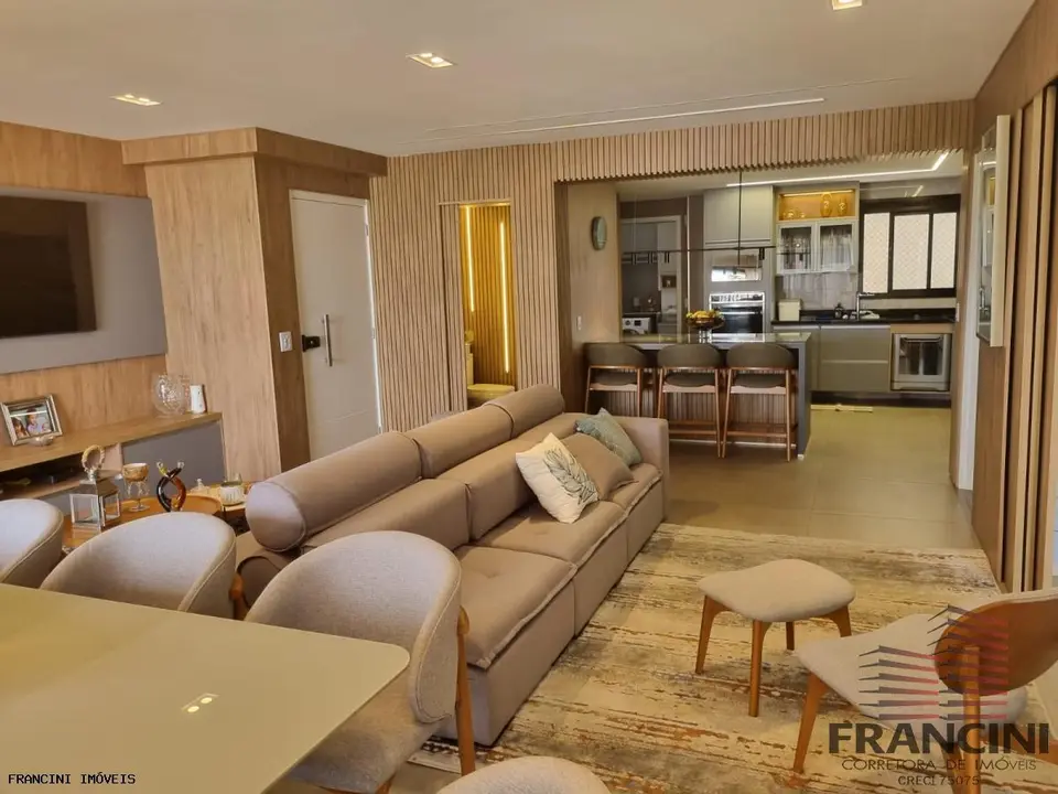 Apartamento para Venda em Bauru, VILA AVIAÇAO, 3 dormitórios, 3 suítes, 4 banheiros, 3 vagas
