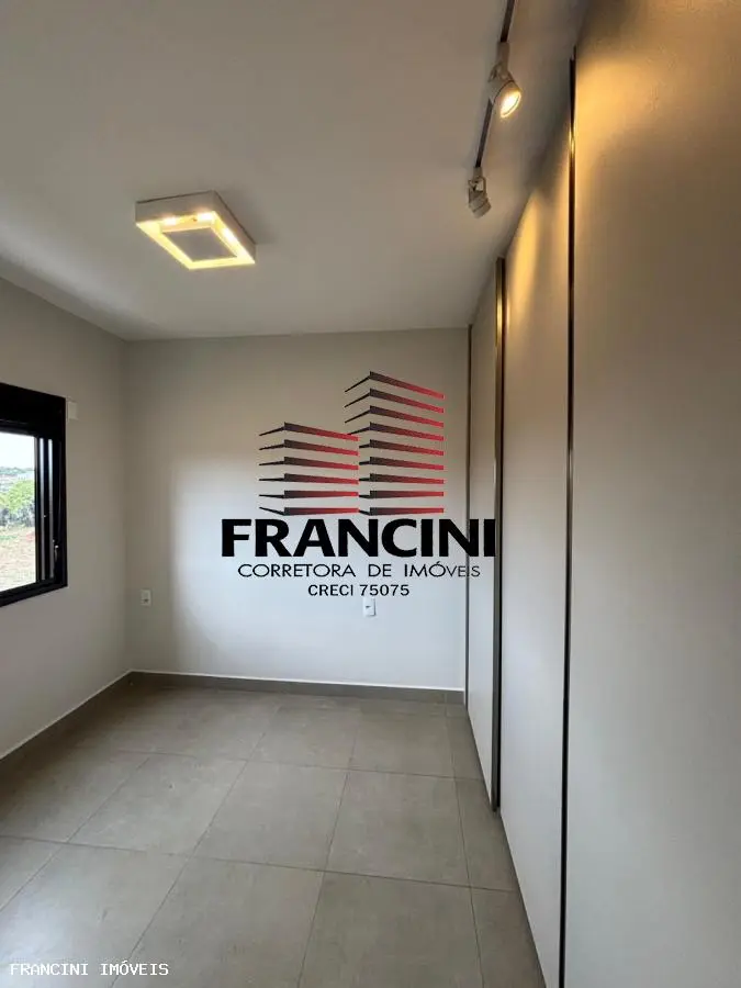 Apartamento para Locação em Bauru, VILA AVIAÇAO, 3 dormitórios, 1 suíte, 2 banheiros, 1 vaga