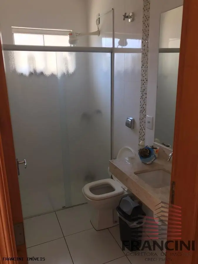 Casa para Venda em Bauru, Terra Branca, 3 dormitórios, 1 suíte, 2 banheiros, 2 vagas